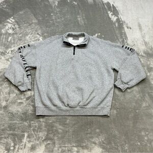 Taylor Swift The Eras International Tour 1/4 Quarter Zip Sweatshirt Size Medium